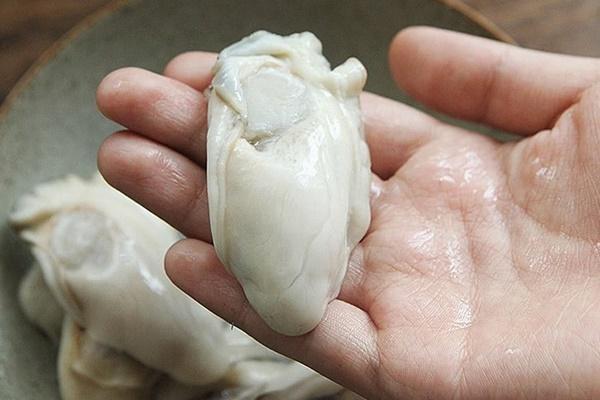 Mua hàu, chọn những con có đặc điểm này đảm bảo tươi ngon, nhiều thịt ăn đã miệng-4