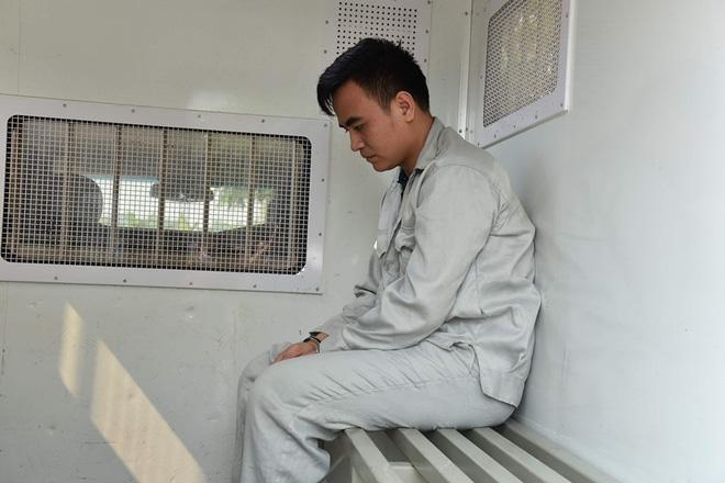 Thực nghiệm điều tra vụ án bé gái 4 tuổi bị nhân tình của mẹ đánh tử vong-1