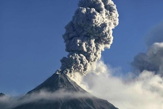 Điều gì xảy ra nếu Everest là núi lửa đang hoạt động?