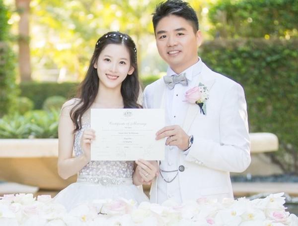 Tỷ phú Trung Quốc mất nghiệp khi lộ người tình showbiz, bao nuôi 100 phụ nữ-3