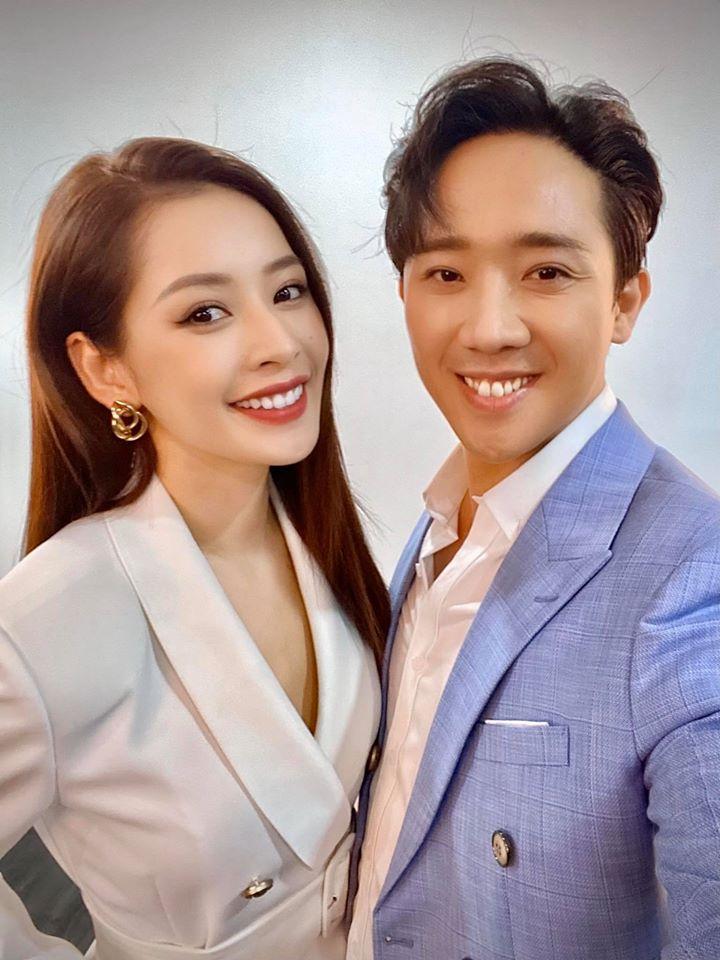 Bức ảnh hack não: Chi Pu vẫn giống Chi Pu mà Trấn Thành lại chẳng giống Trấn Thành-1