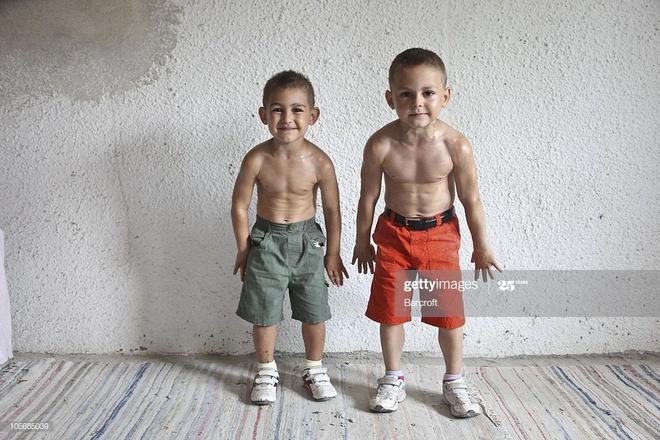 Hành trình khổ luyện của những lực sĩ nhí nổi tiếng MXH-8