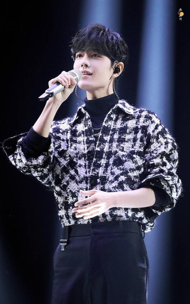 Những ca sĩ Trung Quốc nổi tiếng nhờ đóng phim: Vương Nhất Bác và Tiêu Chiến gặp may, Nhậm Gia Luân bị nhầm là diễn viên chuyên nghiệp-1