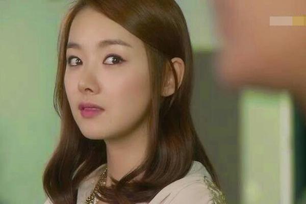 Chuyện tình như phim của cô gái 16 yêu người đàn ông lớn hơn 32 tuổi-3