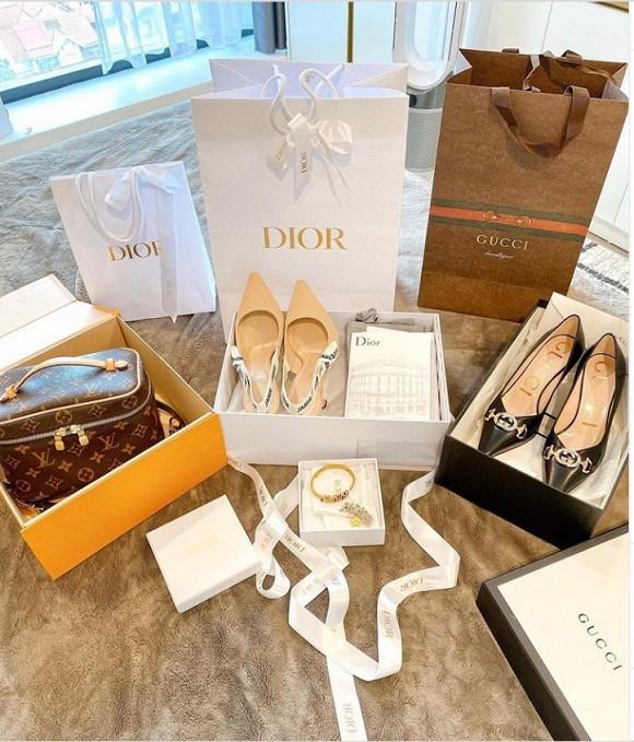 Ngay ngày đầu nghỉ lễ, hot mom Ly Kute tậu loạt hàng hiệu cực xịn nhìn là hoa mắt-2