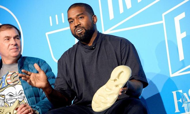 Kanye West - gã rapper tai tiếng, hám danh, núp váy vợ thành tỷ phú-9