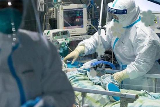 Sáng 2/5 không có ca mắc mới COVID-19, phi công người Anh nguy kịch, chuyển BN 161 về Bạch Mai