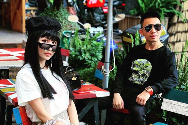 Con gái Minh Nhựa diện bikini phô dáng mướt mắt sau chưa đầy một tháng sinh nở-5