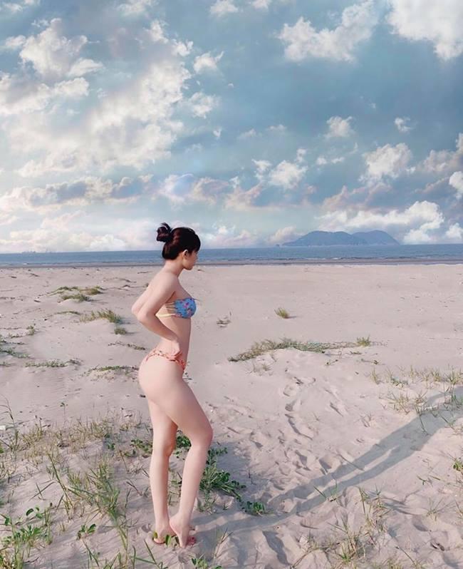 Nữ gymer Việt mặc quá gợi cảm xuống phố, dễ gây tai nạn-18