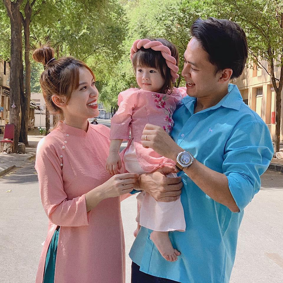 Hôn nhân của dàn diễn viên Cổng Mặt Trời-14