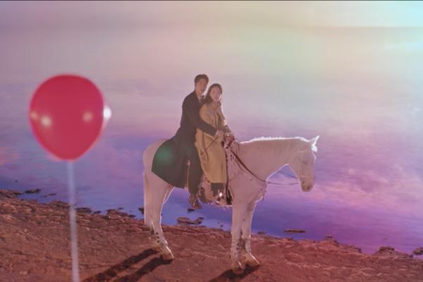 Vì sao nụ hôn của Lee Min Ho bị chê?-13