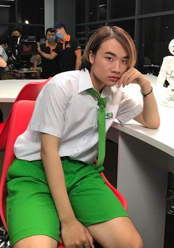 Hoàng Anh Giọng hát Việt nhí: Tôi tự ti vì béo, ăn kiêng suốt 3 năm-4