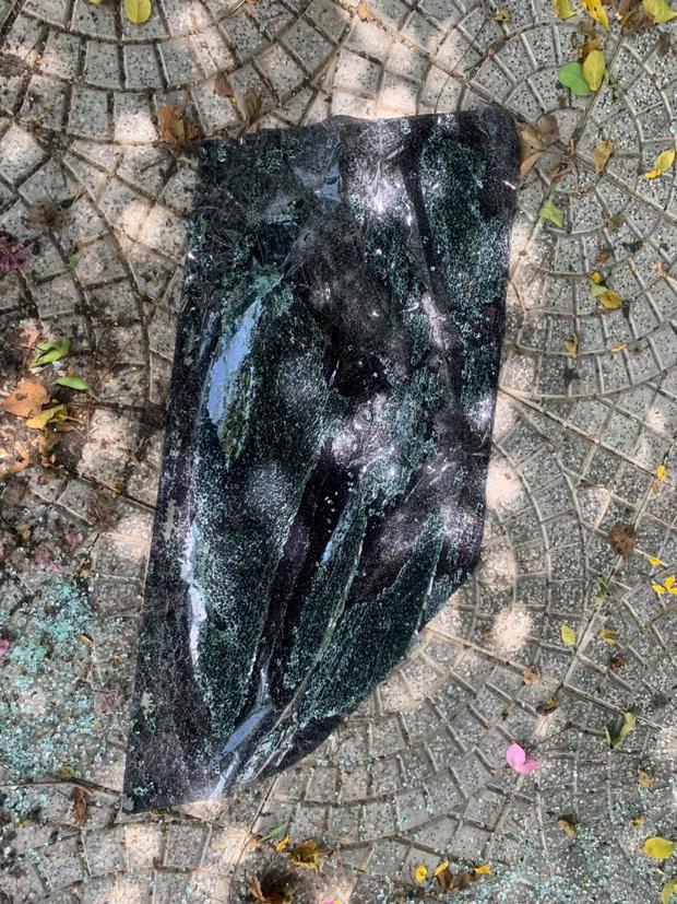 Truy tìm nhóm đối tượng đập phá hàng loạt ô tô hạng sang, trộm tài sản trong đêm-2