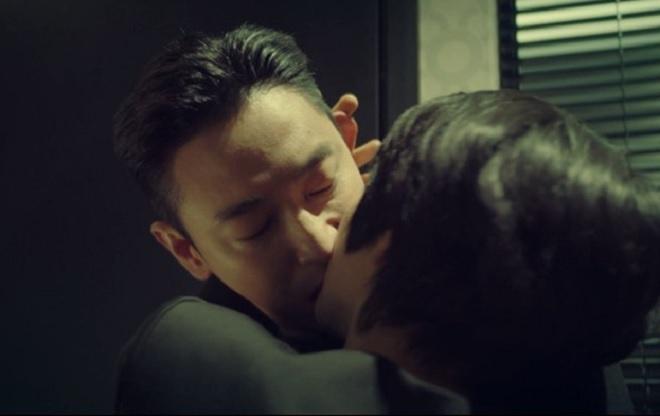 Vì sao nụ hôn của Lee Min Ho bị chê?-6