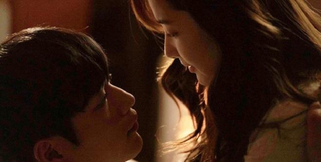 Vì sao nụ hôn của Lee Min Ho bị chê?-8