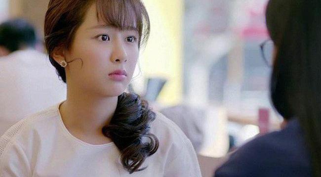 Nghỉ việc về quê bị hàng xóm chế giễu đủ điều, mẹ chồng chỉ đáp trả một câu mà ai nấy im re-1