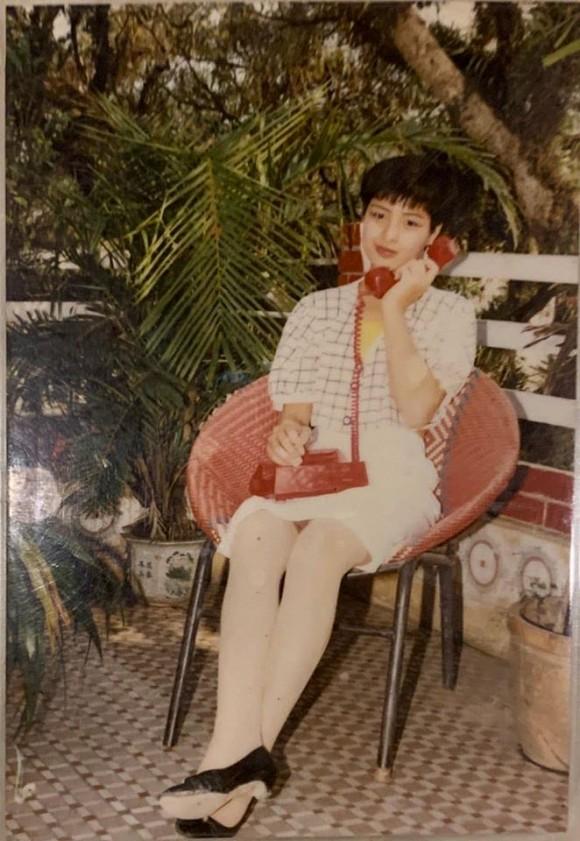 Ngắm Thúy Hằng - Thúy Hạnh năm 15 tuổi, hai ông chồng bó tay vì không nhận ra nổi vợ mình-3