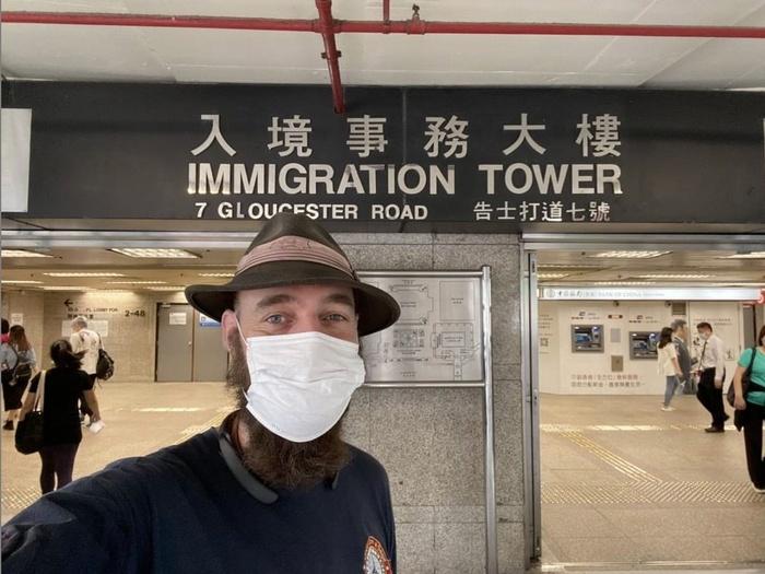 Ngưỡng mộ chàng trai đi vòng quanh thế giới mà không hề bước chân lên máy bay-1