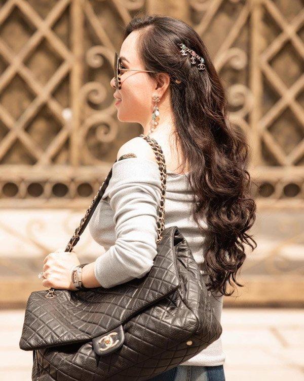 Khoe 9 đôi bông tai quý hiếm mới mua, Phượng Chanel được Instagram nước ngoài nhắc tên-8