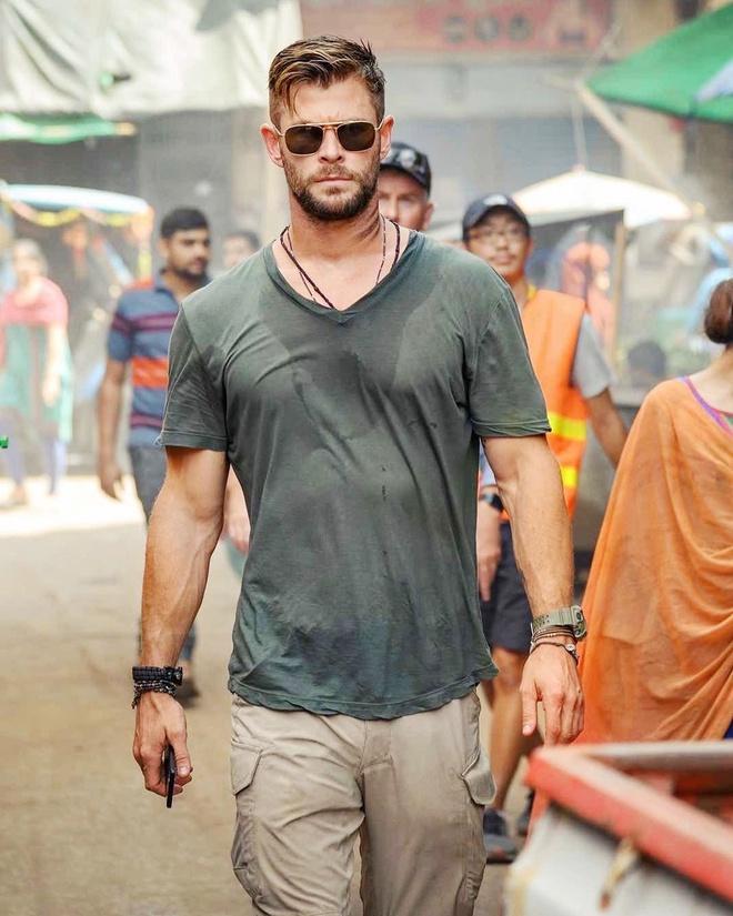 Chris Hemsworth hàng ngày tập gì để giữ cơ bụng 6 múi?-9