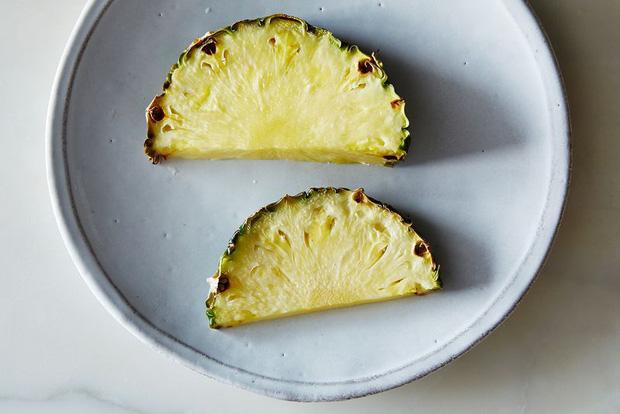 Gọt dứa theo kiểu này, để tủ lạnh 3 ngày vẫn tươi như mới hái-3