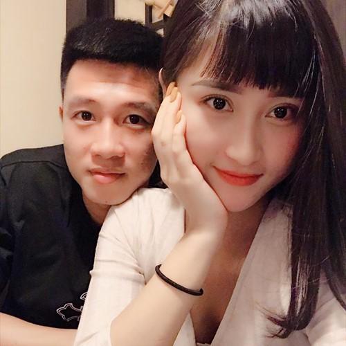 Cầu thủ nổi tiếng tuyển Việt Nam lấy vợ, cô dâu cực xinh-5