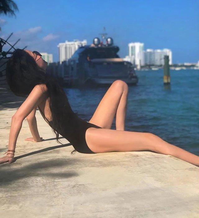 SỐC trước body nuột nà của nữ hoàng váy cưới Vera Wang: 71 tuổi mà ngỡ 17 tuổi-4