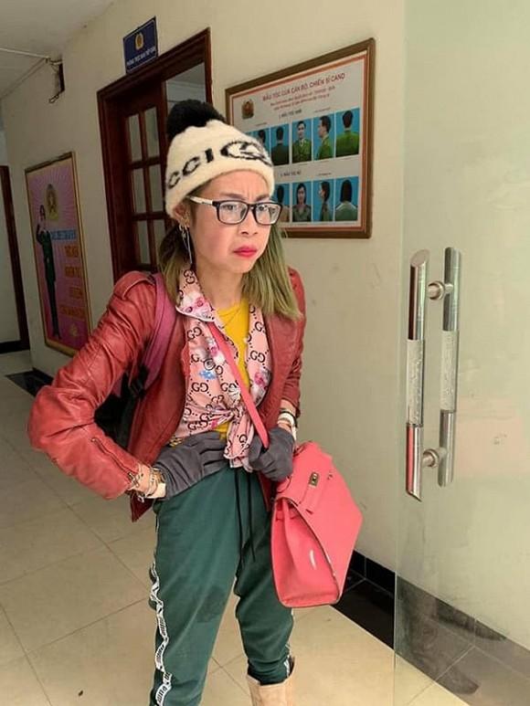 Hot girl ăn quỵt Bella tái xuất: Mặc đồ phát ngốt khi thời tiết nắng như đổ lửa-1