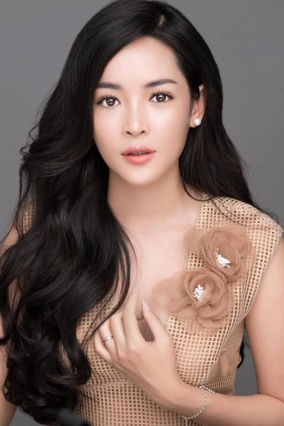 Hotgirl Việt thẩm mỹ thành công nhất 5 năm trước tái xuất với ngoại hình bốc lửa, quyến rũ-8