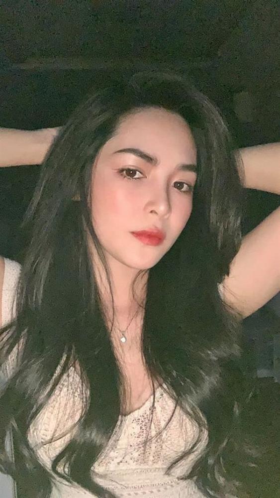 Hotgirl Việt thẩm mỹ thành công nhất 5 năm trước tái xuất với ngoại hình bốc lửa, quyến rũ-10