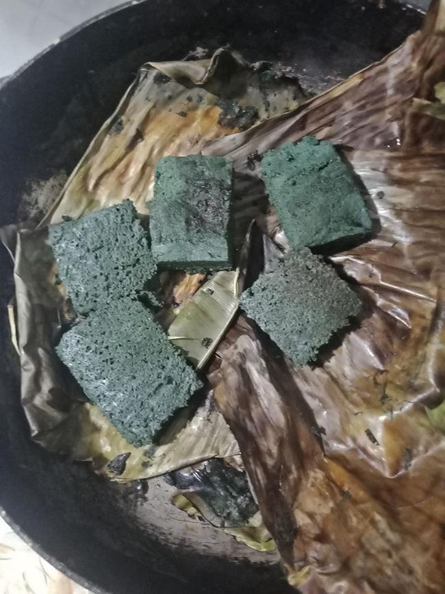 Định làm món trứng thần thánh chuyên trị đau bụng của người Bắc, cô gái không ngờ lại cho ra sản phẩm hệt bánh bông lan-2