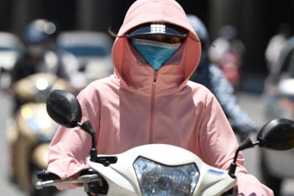 Hôm nay, chỉ số tia UV ở Hà Nội ở mức gây hại cao đến rất cao đối với cơ thể con người-1