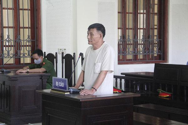 Gã đàn ông cao tay đi lại cùng lúc với 7 người đàn bà đang cô đơn-2