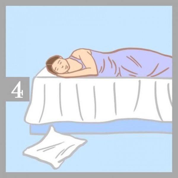 Cách gối đầu khi ngủ tiết lộ nhiều điều thú vị về con người bạn-5