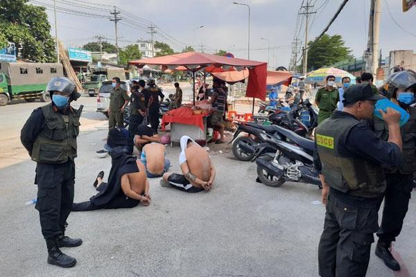 Loan Cá cầm đầu băng bảo kê ở Đồng Nai hoạt động thế nào?-2