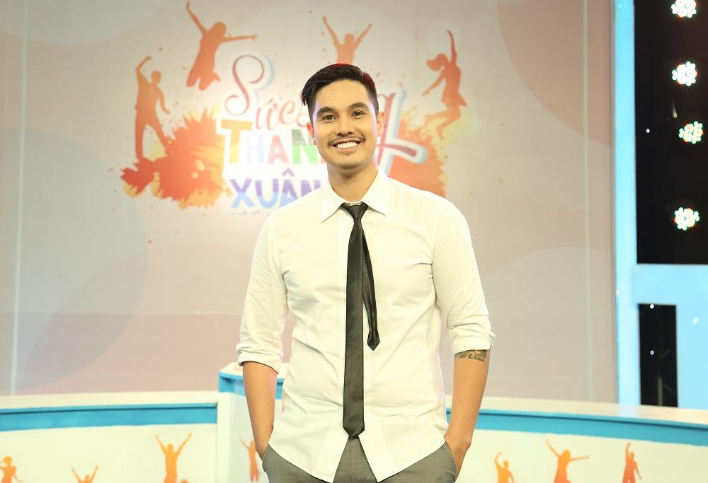 Hotboy Baggio đình đám một thời: Râu tóc xuề xòa, tăng nhiều cân, lộ mỡ bụng-2