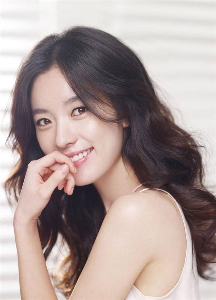 Han Hyo Joo - Mỹ nhân cười đẹp nhất xứ Hàn khốn đốn vì loạt scandal trên trời rơi xuống-10