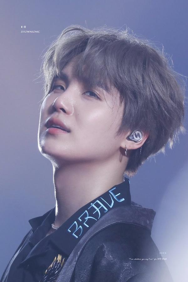 eight của IU - Suga đứng đầu nhiều BXH, phá kỷ lục BTS trong 1 giờ: Knet nói gì?-2