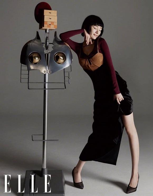 Dương Mịch khiến dân tình xịt máu mũi khi để lộ nội y, không quên khoe đôi chân cực phẩm-3