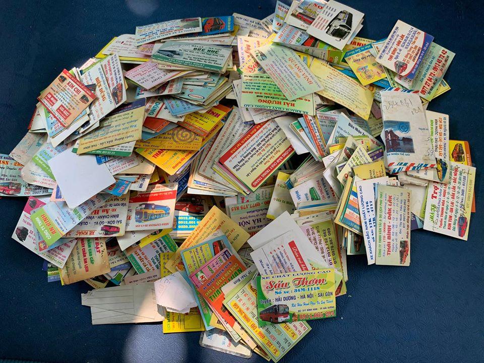 Tận mắt chứng kiến thành tích học tập xuất sắc xen lẫn tuổi thơ dữ dội của Á hậu Hoàng Thùy-7