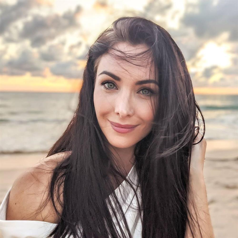 Bản tin Hoa hậu Hoàn vũ 7/5: HHen Niê không ngờ bị chìm sóng trước một mỹ nam-5