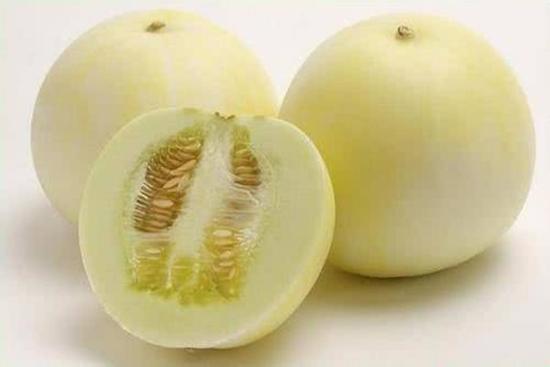 Khi mua dưa lê, nhìn vào rốn quả, thấy điều này chị em nhanh tay mua ngay kẻo hết