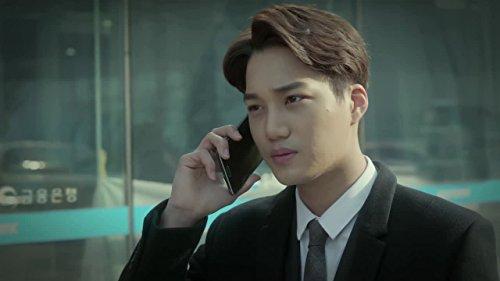 Kai (EXO): Sau vai diễn trong bộ phim Choco Bank, Kai cũng tự nhận xét bản thân mình không hợp diễn những cảnh khóc. Anh gặp khó khăn trong việc thể hiện cảm xúc buồn bã một cách tự nhiên, thay vào đó là biểu cảm gắng gượng, quá lố. Đa số fan đều khuyên Kai nên tập trung vào chuyên môn là hát và nhảy.