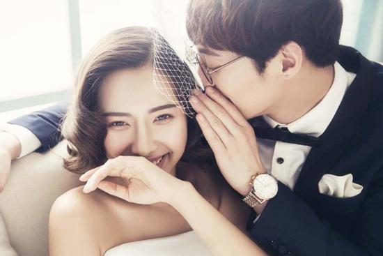 Đổi đời lấy chồng giàu, tôi chết lặng khi phát hiện bí mật trong căn phòng tối