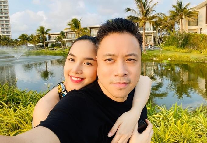 Đinh Ngọc Diệp tận hưởng cuộc sống bỉm sữa-12