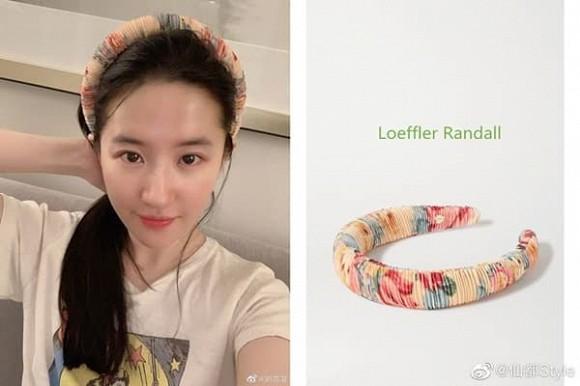 Bóc mác set đồ hiệu đơn giản nhưng lại giúp Lưu Diệc Phi trẻ trung và xinh đẹp dù đã 32 tuổi-2