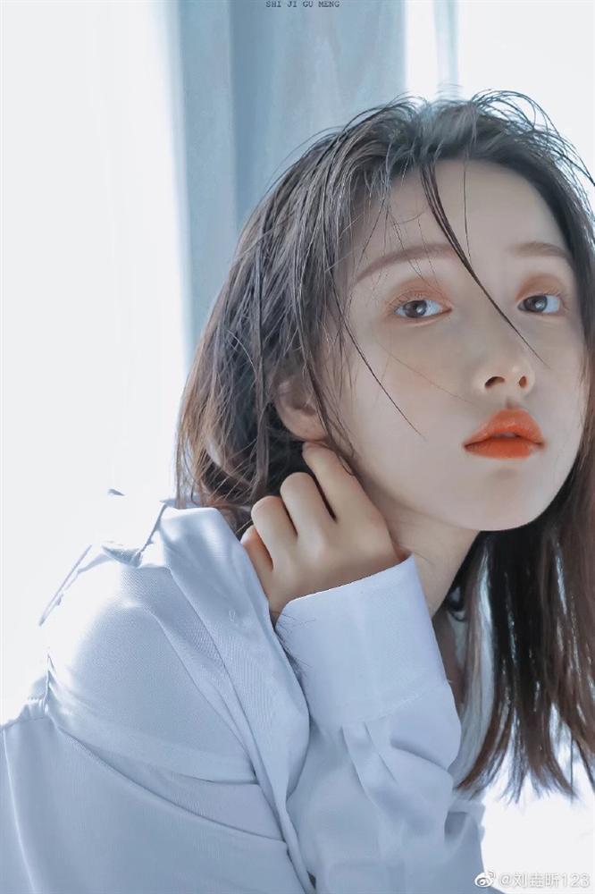 Top 5 visual đỉnh nhất Sáng tạo doanh 2020: Hotgirl xinh nhất Thái Lan chịu thua gà Dương Mịch-4