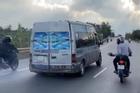 Clip: Nhóm phượt thủ rượt đuổi, ném đá xối xả vào xe khách trên Quốc lộ 20 ở Lâm Đồng