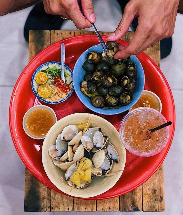 5 hàng ốc luộc kiểu Hà Nội hút thực khách TP.HCM-5