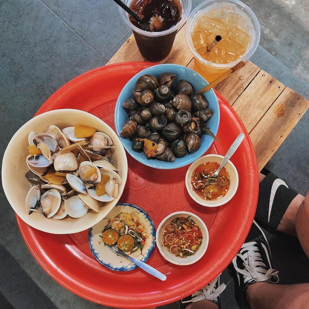 5 hàng ốc luộc kiểu Hà Nội hút thực khách TP.HCM-6